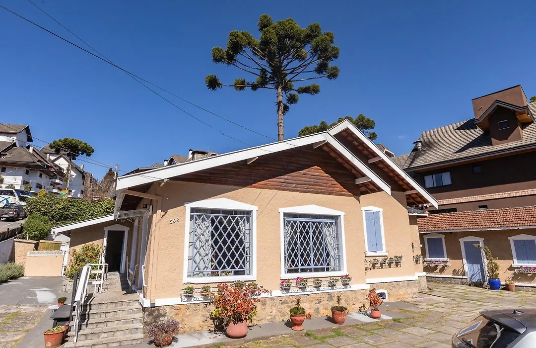 Pousada Vila Tio Lé-1
